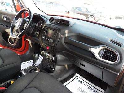 2016 Jeep Renegade Latitude - Photo 11 - Mishawaka, IN 46545