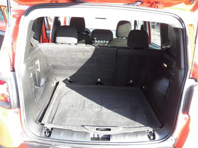 2016 Jeep Renegade Latitude - Photo 8 - Mishawaka, IN 46545