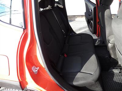 2016 Jeep Renegade Latitude - Photo 9 - Mishawaka, IN 46545