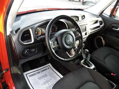 2016 Jeep Renegade Latitude - Photo 5 - Mishawaka, IN 46545