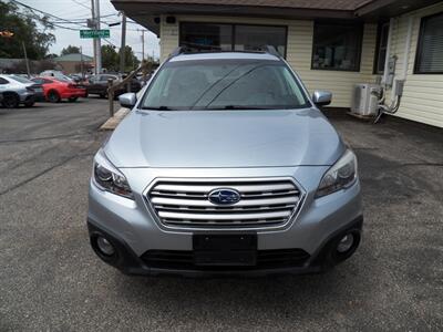 2017 Subaru Outback 2.5i Premium AWD - Photo 2 - Mishawaka, IN 46545