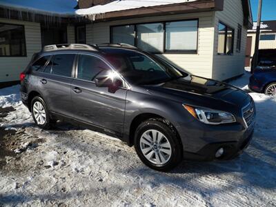 2017 Subaru Outback 2.5i Premium AWD - Photo 6 - Mishawaka, IN 46545