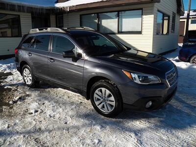 2017 Subaru Outback 2.5i Premium AWD - Photo 2 - Mishawaka, IN 46545