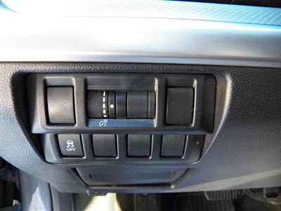 2017 Subaru Outback 2.5i Premium AWD - Photo 21 - Mishawaka, IN 46545