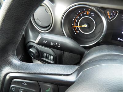 2022 Jeep Wrangler Sport  4x4 - Photo 25 - Mishawaka, IN 46545