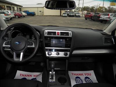 2017 Subaru Outback 2.5i Premium  AWD - Photo 19 - Mishawaka, IN 46545