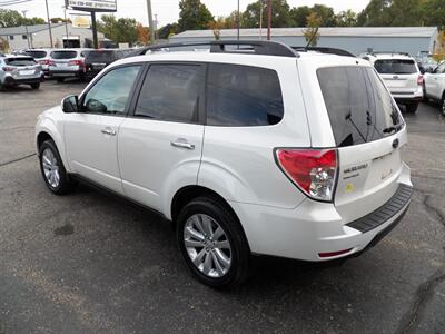 2011 Subaru Forester 2.5X Limited  AWD - Photo 2 - Mishawaka, IN 46545