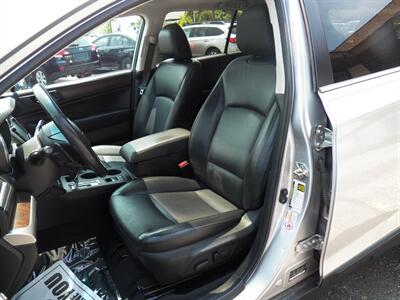 2015 Subaru Outback 2.5i Limited  AWD - Photo 6 - Mishawaka, IN 46545