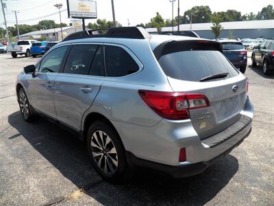 2015 Subaru Outback 2.5i Limited  AWD - Photo 3 - Mishawaka, IN 46545