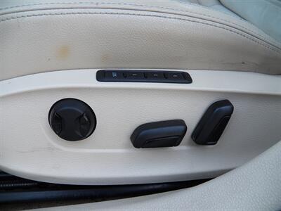 2013 Volkswagen Passat TDI SEL Premium   - Photo 8 - Mishawaka, IN 46545