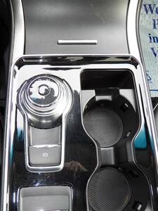 2019 Ford Edge SEL  AWD - Photo 24 - Mishawaka, IN 46545