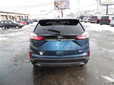 2019 Ford Edge SEL  AWD - Photo 4 - Mishawaka, IN 46545