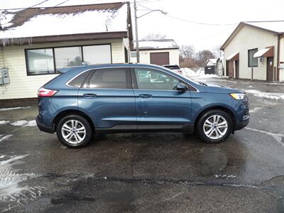 2019 Ford Edge SEL  AWD - Photo 2 - Mishawaka, IN 46545