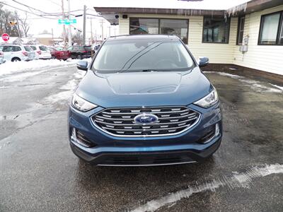 2019 Ford Edge SEL  AWD - Photo 8 - Mishawaka, IN 46545