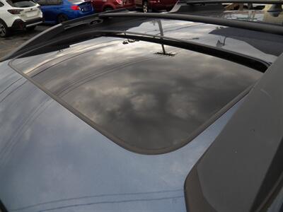 2017 Subaru Outback 2.5i Limited  AWD - Photo 6 - Mishawaka, IN 46545