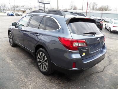 2017 Subaru Outback 2.5i Limited  AWD - Photo 3 - Mishawaka, IN 46545
