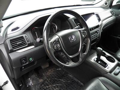 2017 Honda Pilot EX-L AWD - Photo 7 - Mishawaka, IN 46545