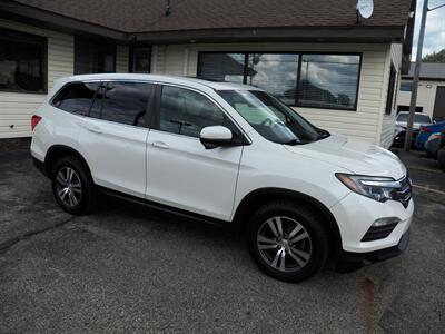 2017 Honda Pilot EX-L AWD - Photo 2 - Mishawaka, IN 46545