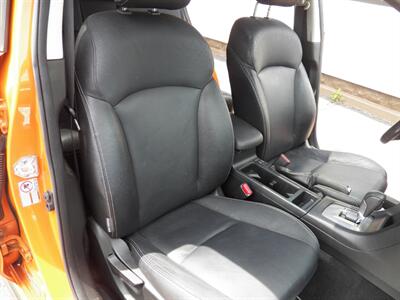 2014 Subaru XV Crosstrek Limited Package AWD - Photo 12 - Mishawaka, IN 46545