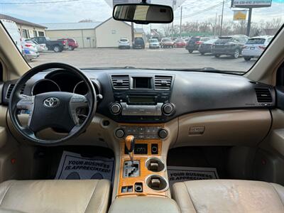 2010 Toyota Highlander Hybrid Limited  AWD - Photo 21 - Mishawaka, IN 46545