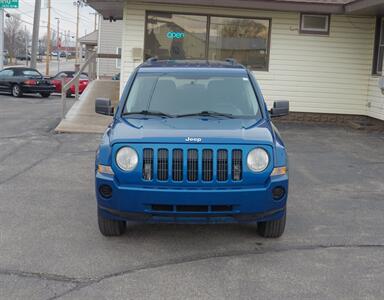 2010 Jeep Patriot Sport   - Photo 8 - Mishawaka, IN 46545