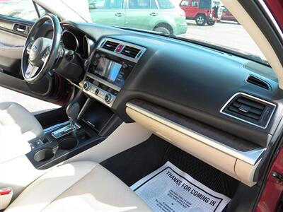 2016 Subaru Outback 2.5i Limited  AWD - Photo 15 - Mishawaka, IN 46545