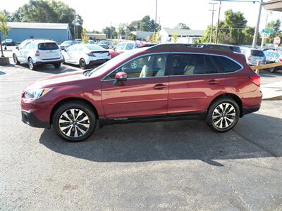2016 Subaru Outback 2.5i Limited  AWD - Photo 2 - Mishawaka, IN 46545
