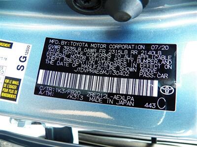 2021 Toyota Corolla LE   - Photo 20 - Mishawaka, IN 46545