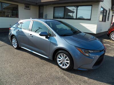 2021 Toyota Corolla LE   - Photo 1 - Mishawaka, IN 46545