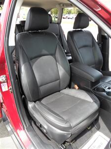 2017 Subaru Outback 3.6R Limited  AWD - Photo 17 - Mishawaka, IN 46545