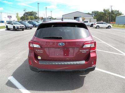 2017 Subaru Outback 3.6R Limited  AWD - Photo 4 - Mishawaka, IN 46545