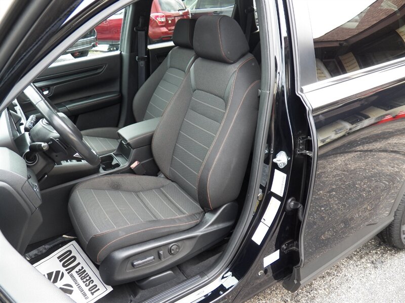 2023 Honda CR-V Hybrid Sport AWD - Photo 9 - Mishawaka, IN 46545