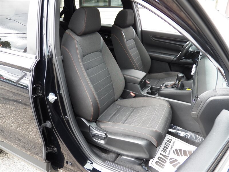 2023 Honda CR-V Hybrid Sport AWD - Photo 13 - Mishawaka, IN 46545