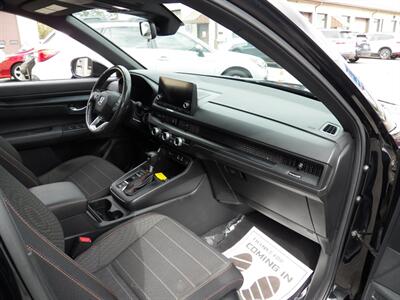 2023 Honda CR-V Hybrid Sport AWD - Photo 14 - Mishawaka, IN 46545