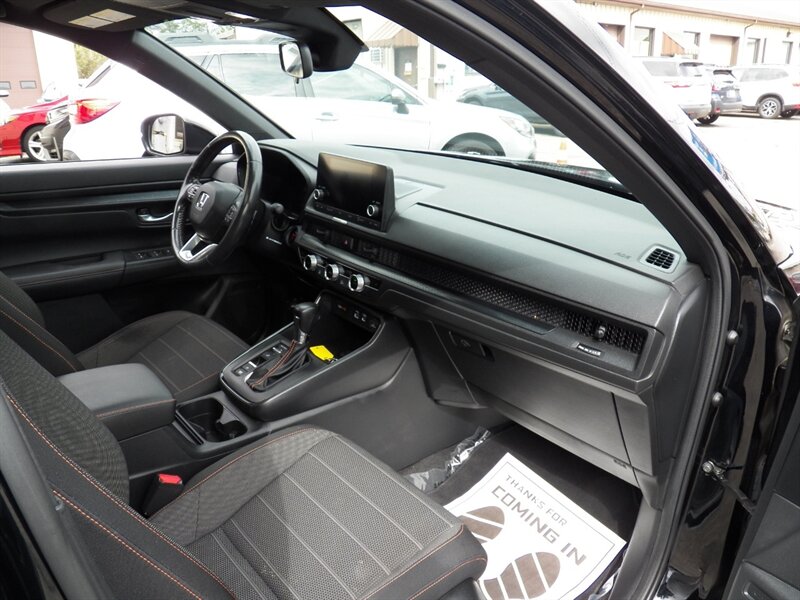 2023 Honda CR-V Hybrid Sport AWD - Photo 14 - Mishawaka, IN 46545