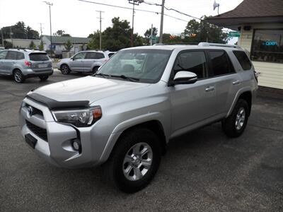 2018 Toyota 4Runner SR5 Premium 4X4 - Photo 4 - Mishawaka, IN 46545