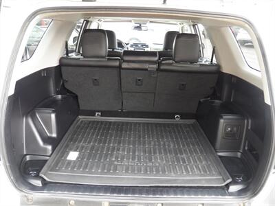 2018 Toyota 4Runner SR5 Premium 4X4 - Photo 11 - Mishawaka, IN 46545