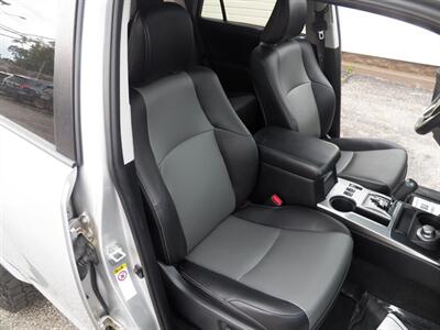 2018 Toyota 4Runner SR5 Premium 4X4 - Photo 13 - Mishawaka, IN 46545