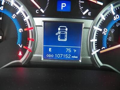 2018 Toyota 4Runner SR5 Premium 4X4 - Photo 25 - Mishawaka, IN 46545