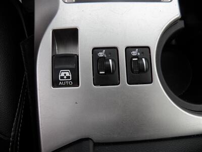 2018 Toyota 4Runner SR5 Premium 4X4 - Photo 20 - Mishawaka, IN 46545