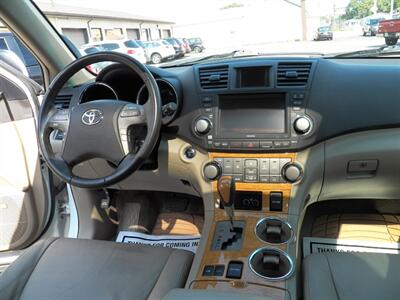 2010 Toyota Highlander Hybrid Limited  AWD - Photo 17 - Mishawaka, IN 46545