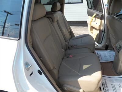 2010 Toyota Highlander Hybrid Limited  AWD - Photo 15 - Mishawaka, IN 46545
