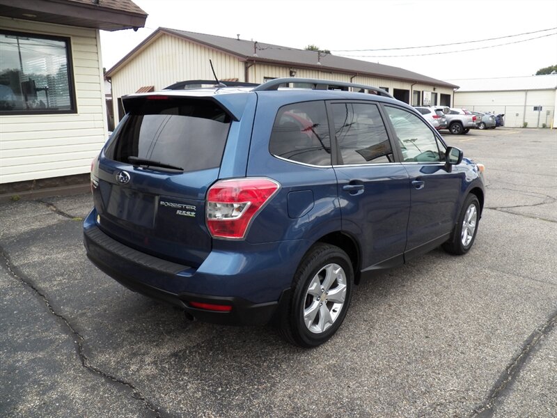 2014 Subaru Forester 2.5i Limited AWD - Photo 4 - Mishawaka, IN 46545