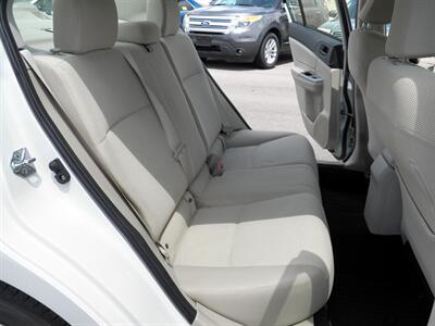 2016 Subaru Impreza 2.0i  AWD - Photo 13 - Mishawaka, IN 46545