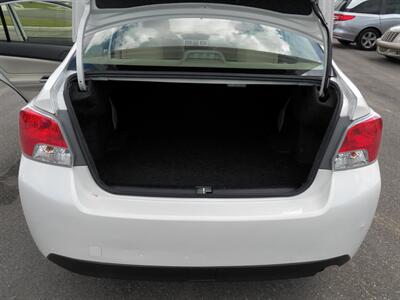 2016 Subaru Impreza 2.0i  AWD - Photo 12 - Mishawaka, IN 46545