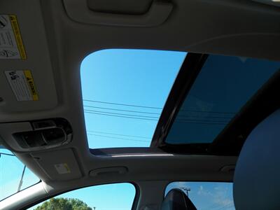 2022 Hyundai TUCSON Hybrid Limited  AWD - Photo 10 - Mishawaka, IN 46545