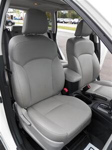 2015 Subaru Forester 2.5i Touring  AWD - Photo 17 - Mishawaka, IN 46545