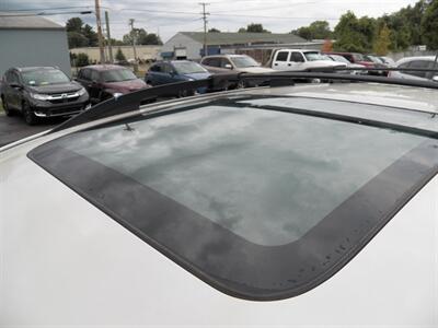2015 Subaru Forester 2.5i Touring  AWD - Photo 9 - Mishawaka, IN 46545