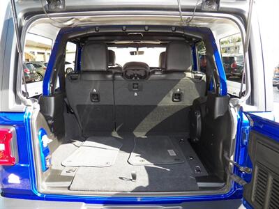 2020 Jeep Wrangler Unlimited Sahara  AWD - Photo 16 - Mishawaka, IN 46545
