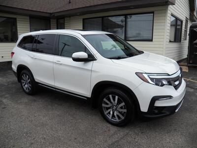 2019 Honda Pilot EX-L AWD - Photo 1 - Mishawaka, IN 46545